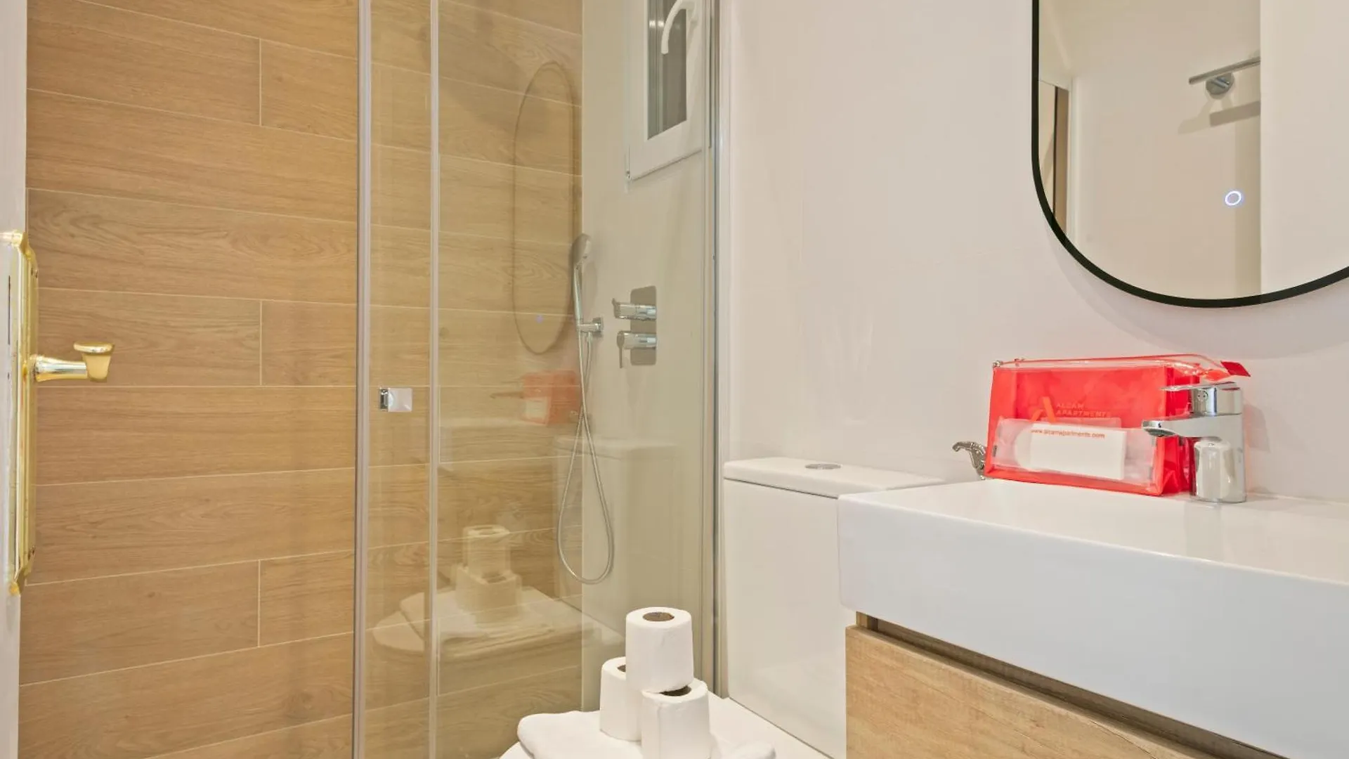 Alcam Cantabria Barcelona Apartment